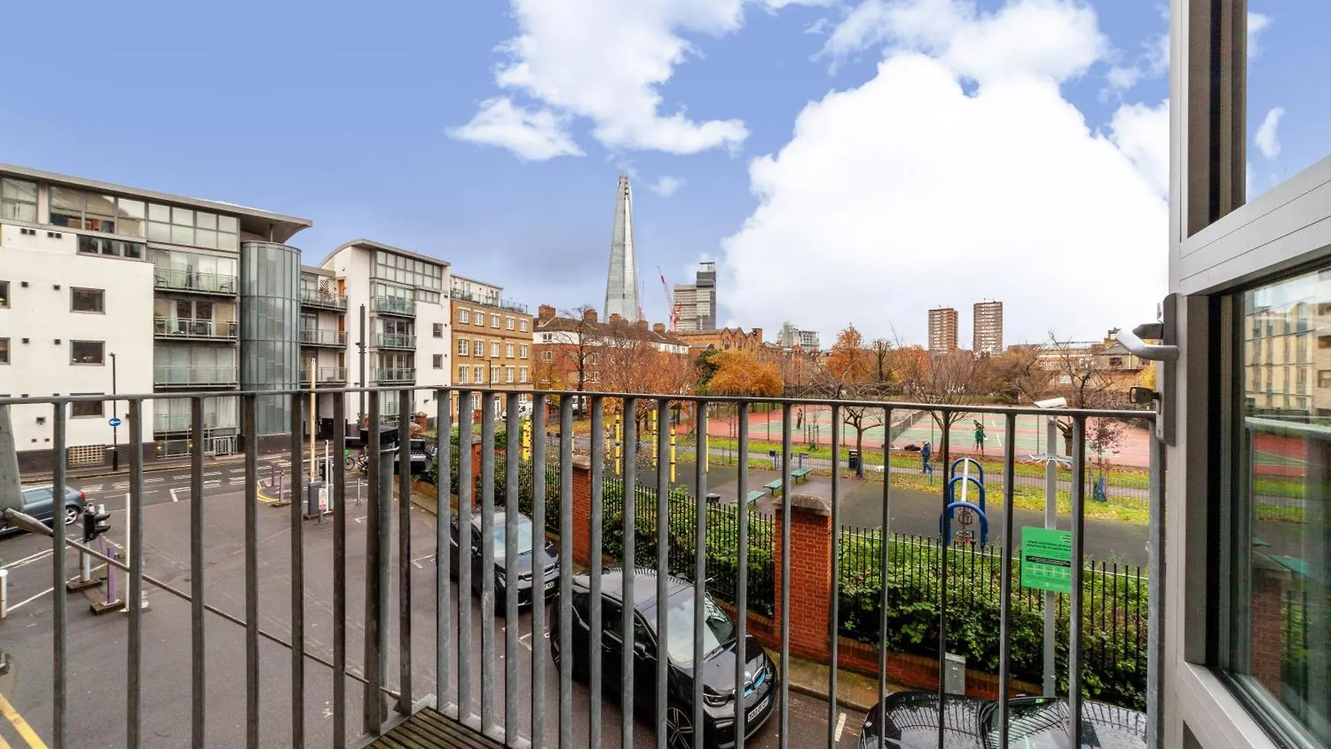 Elegance & Chic Design - 2-Bedroom Haven Londen Appartement